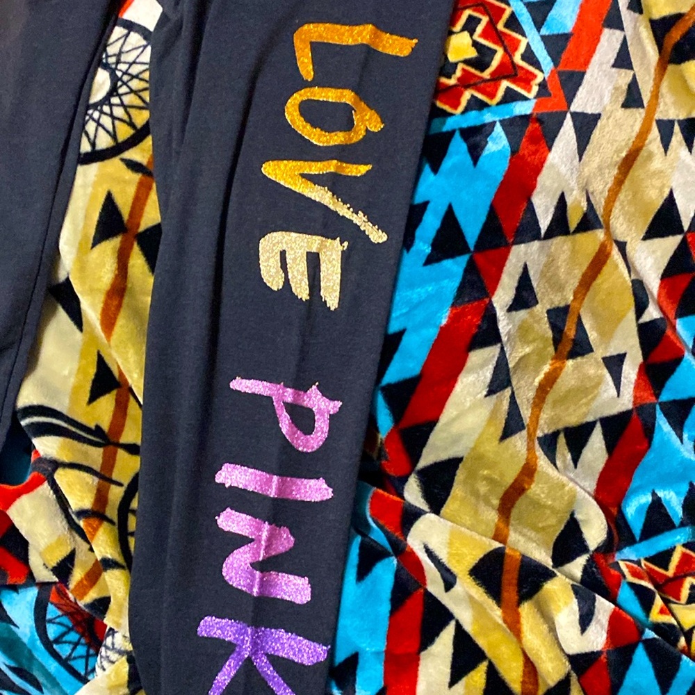 PINK VICTORIA SECRET CHARCOAL LEGGINGS